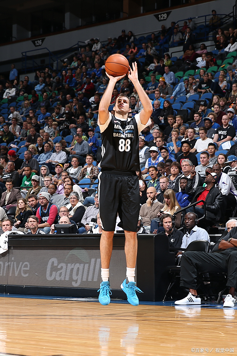 九游体育官方网站-摩纳哥迎NBA季后赛关键赛；集结日更衣室发声；态度坚定；球队文化再被提及的简单介绍-九游体育官方网站