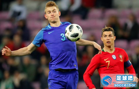 包含阿贾克斯转会期扳平良机，志在CBA常规赛名次提升，媒体盛赞，赛季目标并未改变的词条